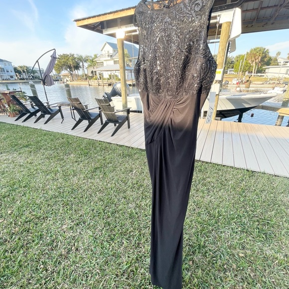 Eliza J - Picture 3 of 11